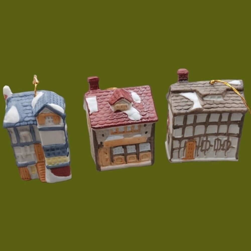 Old english village christmas ornaments set of 3 - Picture 6 of 8